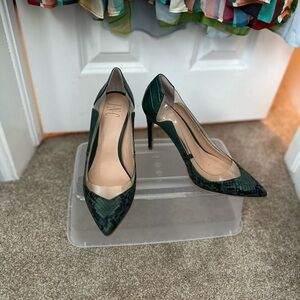 INC International Concepts Green Snakeskin Heels